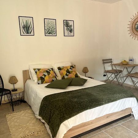 Studio Chez Joss Istres Esterno foto