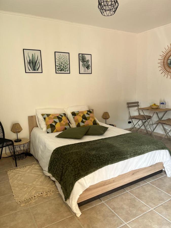 Studio Chez Joss Istres Esterno foto